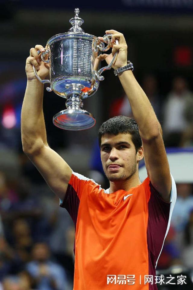 耀与奖杯 耀与奖杯