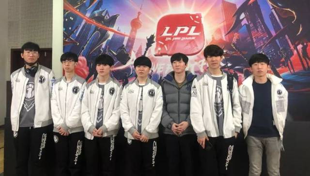 整体水平 整体水平